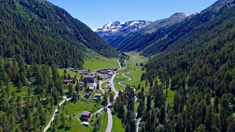 Alpen -Europa | Zeer warm, toenemende onweerskansen