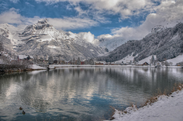 Alpen - Indrukwekkende winterinval zorgt voor pak sneeuw in de Alpen