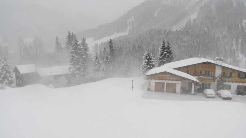 Alpen -  Stormdepressies, zeer turbulent en nog meer sneeuw