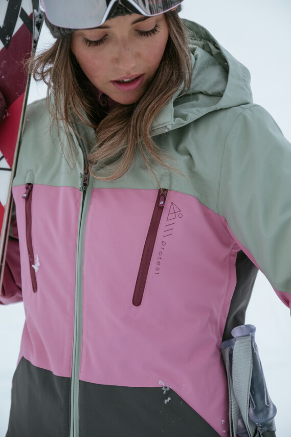 Portret Chemie Industrieel Win een ski-jas van Protest bij Alpenweerman - Alpenweerman Wintersport