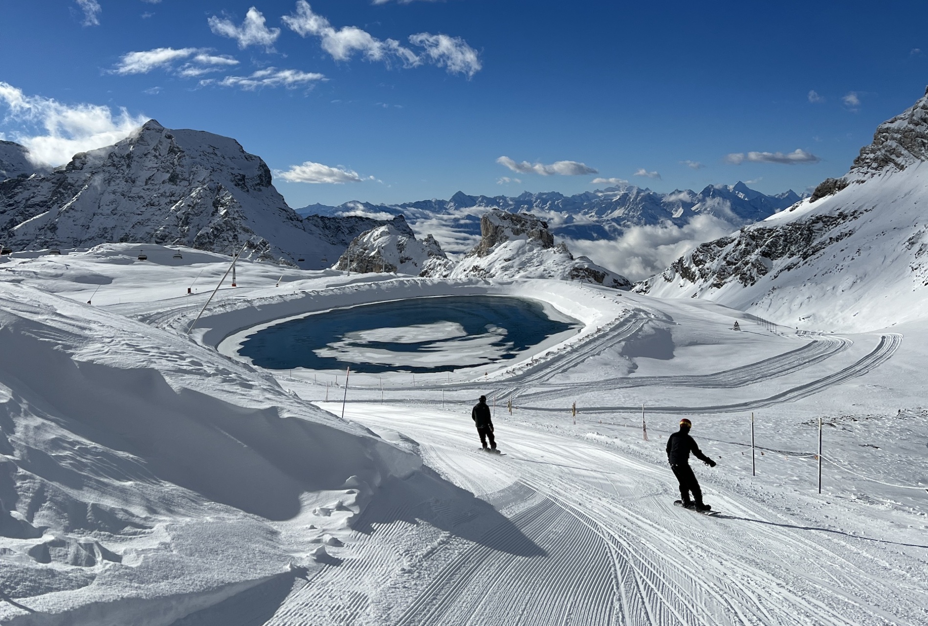In Valle d'Aosta kun je gewoon nog lekker skiën in april (en soms zelfs in mei!)
