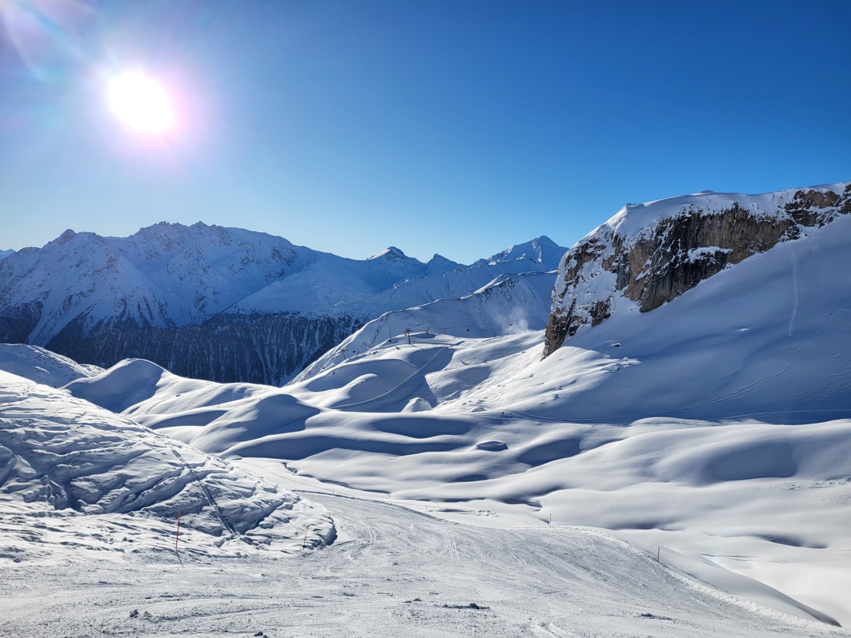 Alpen - Zonnige dagen, richting de kerstvakantie weer sneeuw?