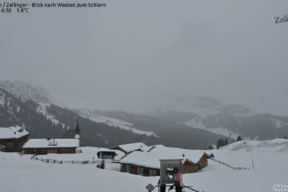 Föhnstorm en veel neerslag in de zuidwestelijke Alpen