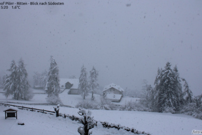 Sneeuwdump en veel regen aan zuidkant van de Alpen