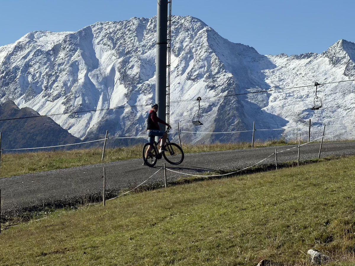 De eerste witte bergtoppen weer gespot